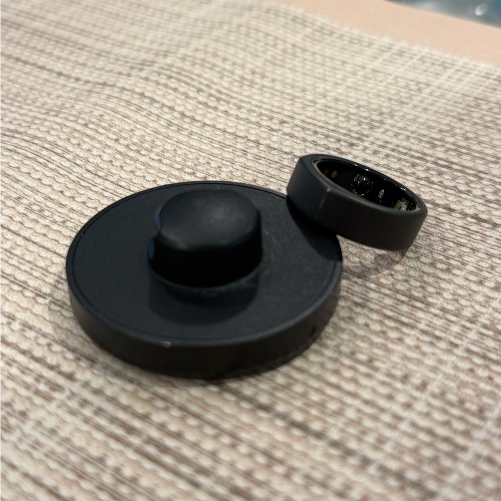 Oura Ring Gen 3 - Heritage, Black